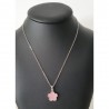 Collier argenté avec pendentif fleur rose