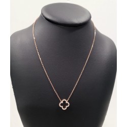 Collier avec pendentif...