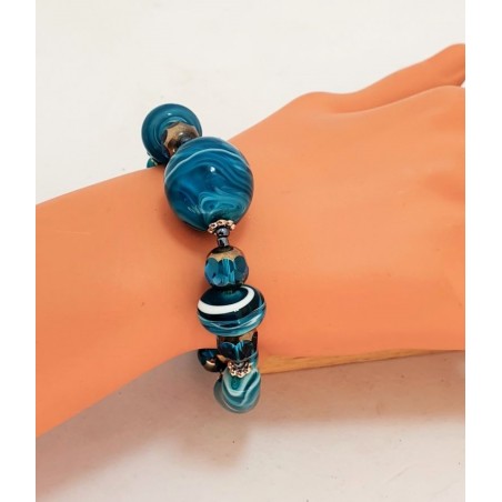 Bracelet en perles de verre turquoise